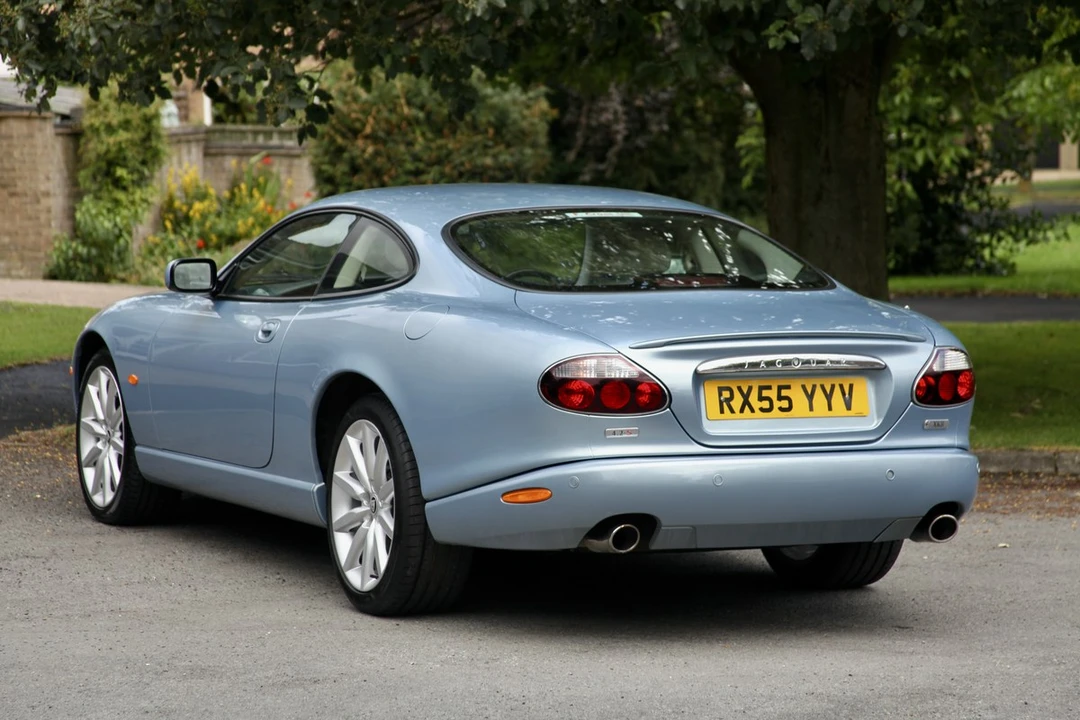 2005 Jaguar X100 XK8 - Image 17 of 30