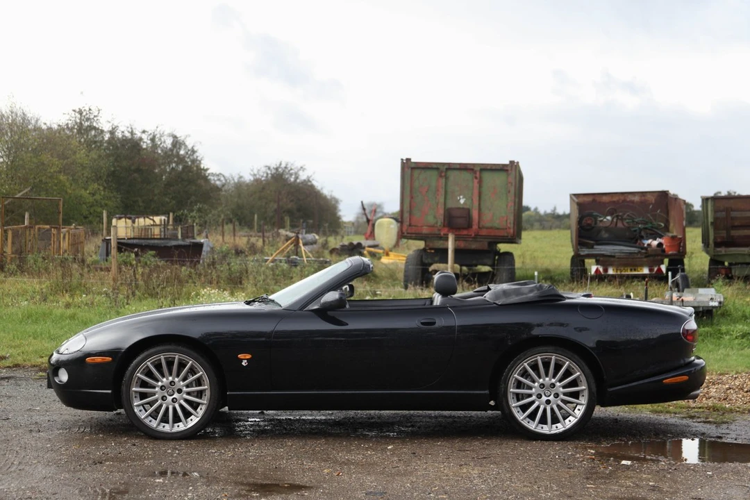 2005 Jaguar X100 XK8 - Image 17 of 30