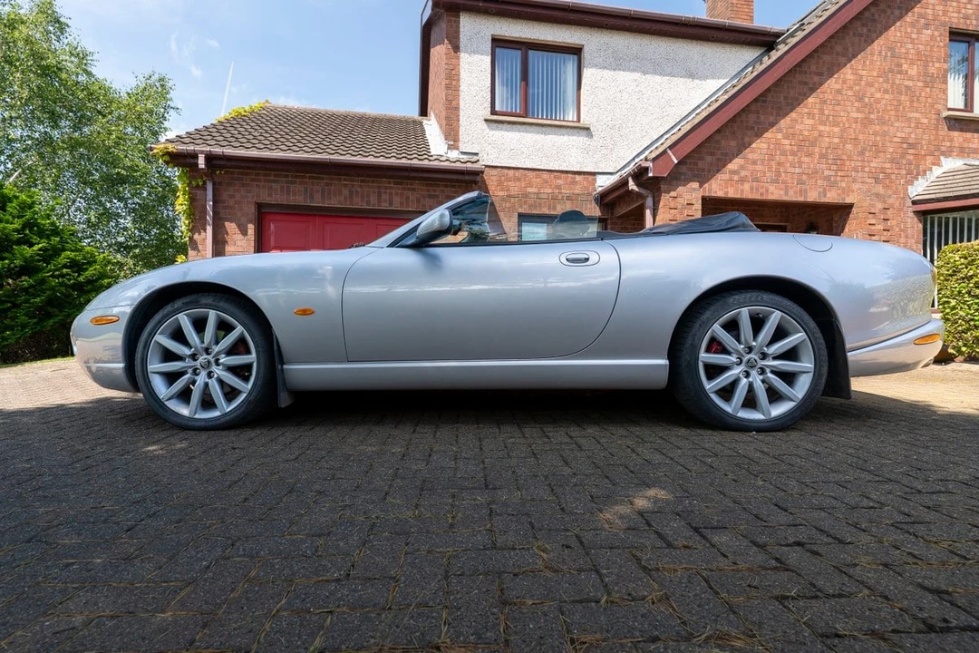 2005 Jaguar X100 XK8 - Image 12 of 30