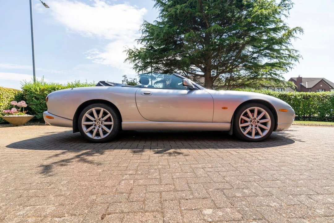 2005 Jaguar X100 XK8 - Image 16 of 30