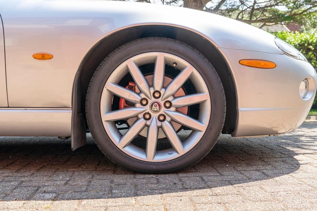 2005 Jaguar X100 XK8 - Image 10 of 30