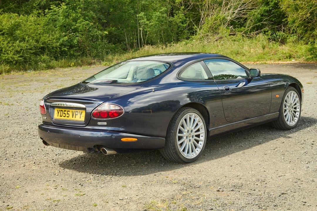 2005 Jaguar X100 XK8 - Image 12 of 30