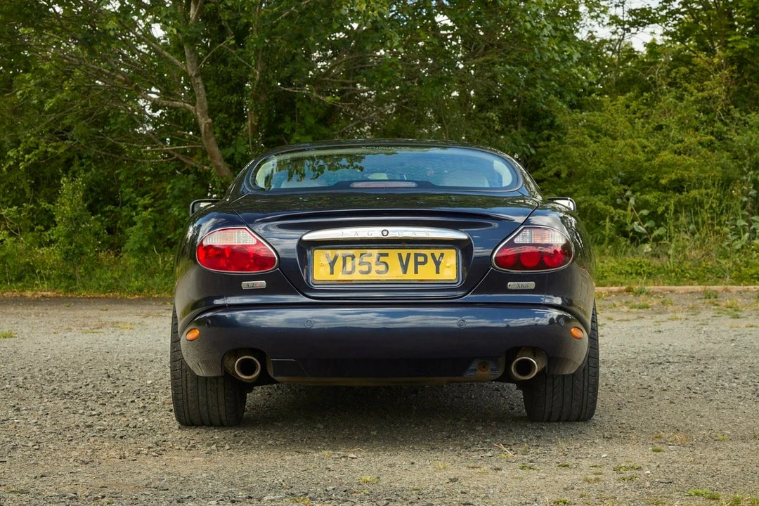 2005 Jaguar X100 XK8 - Image 19 of 30