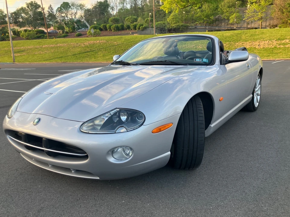2005 Jaguar X100 XK8 - Image 7 of 23