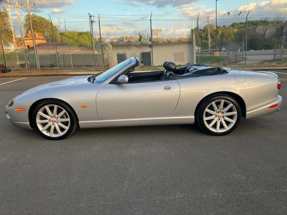2005 Jaguar X100 XK8 - Image 5 of 23