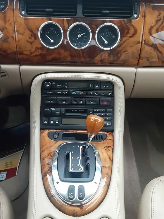 2005 Jaguar X100 XK8 - Image 17 of 17