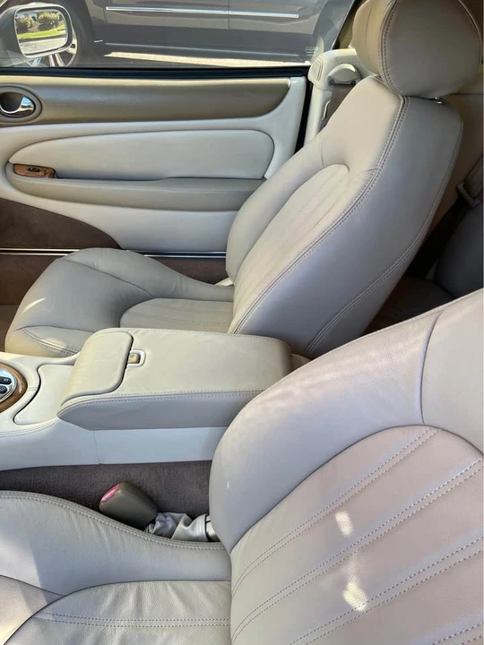 2005 Jaguar X100 XK8 - Image 7 of 10