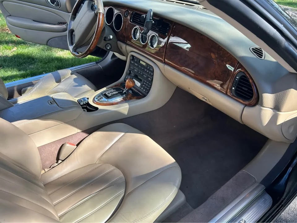 2005 Jaguar X100 XK8 - Image 9 of 18