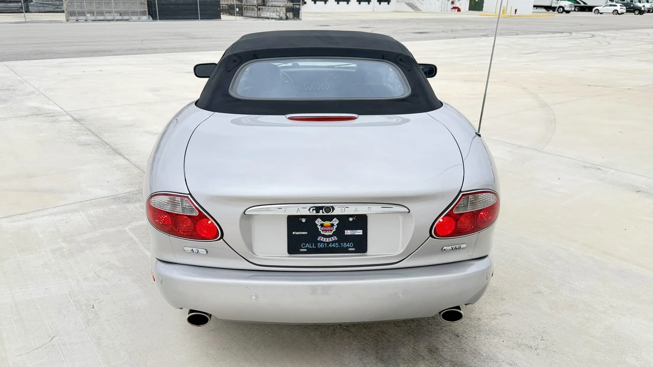 2005 Jaguar X100 XK8 - Image 17 of 31