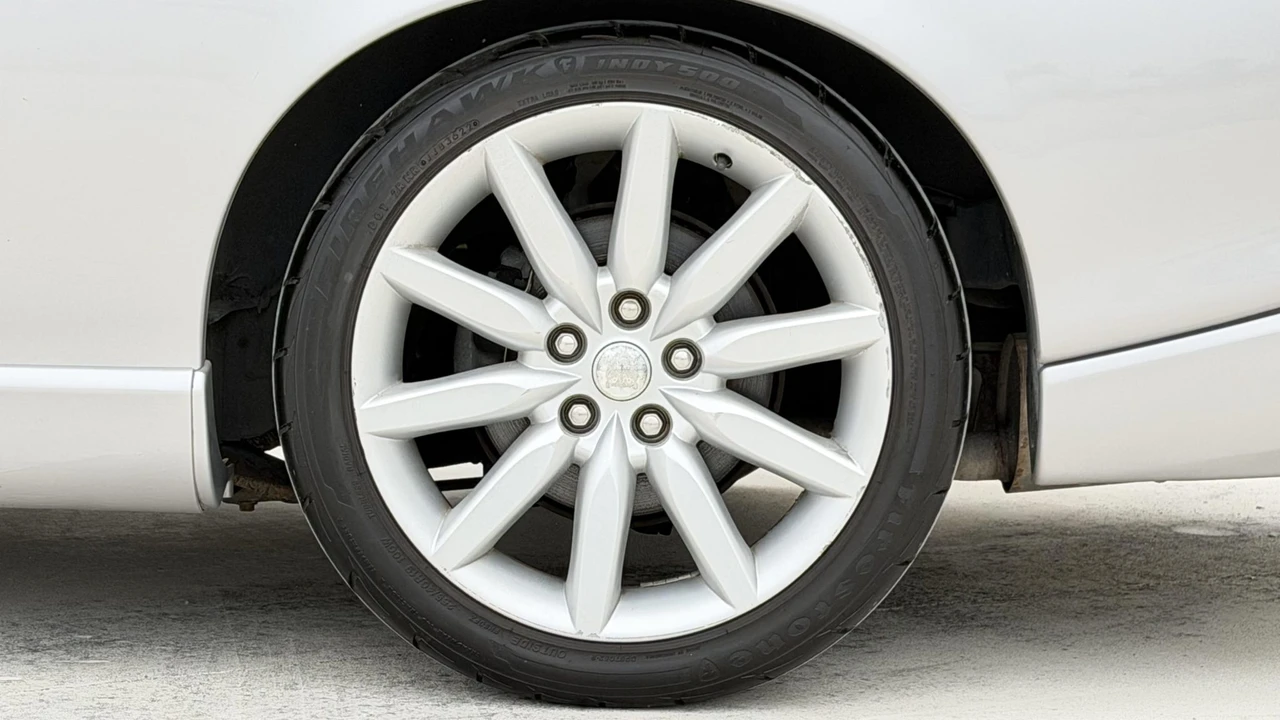 2005 Jaguar X100 XK8 - Image 28 of 31