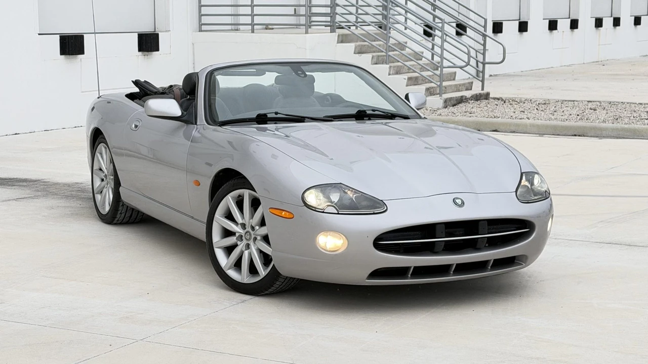 2005 Jaguar X100 XK8 - Image 4 of 31