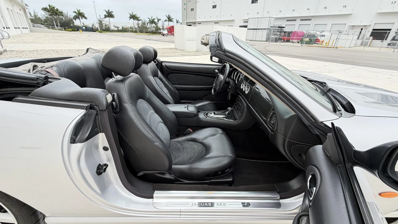 2005 Jaguar X100 XK8 - Image 31 of 31