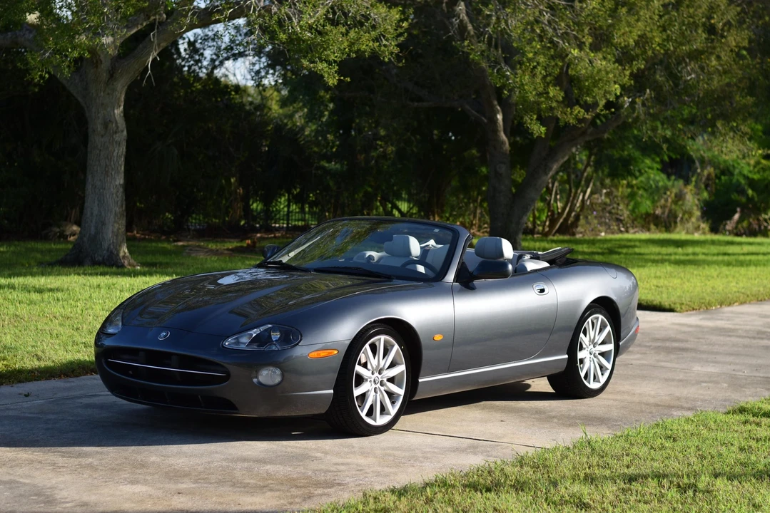 2005 Jaguar X100 XK8 - Image 21 of 31