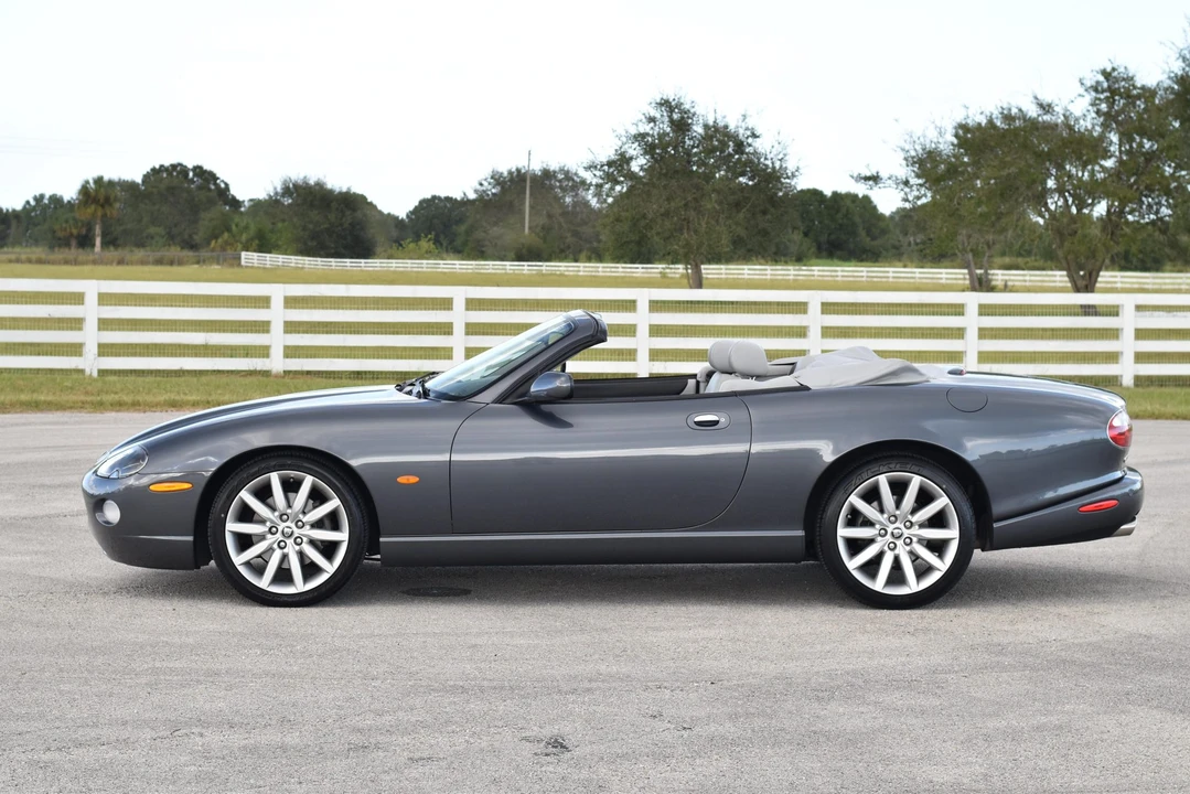 2005 Jaguar X100 XK8 - Image 15 of 31