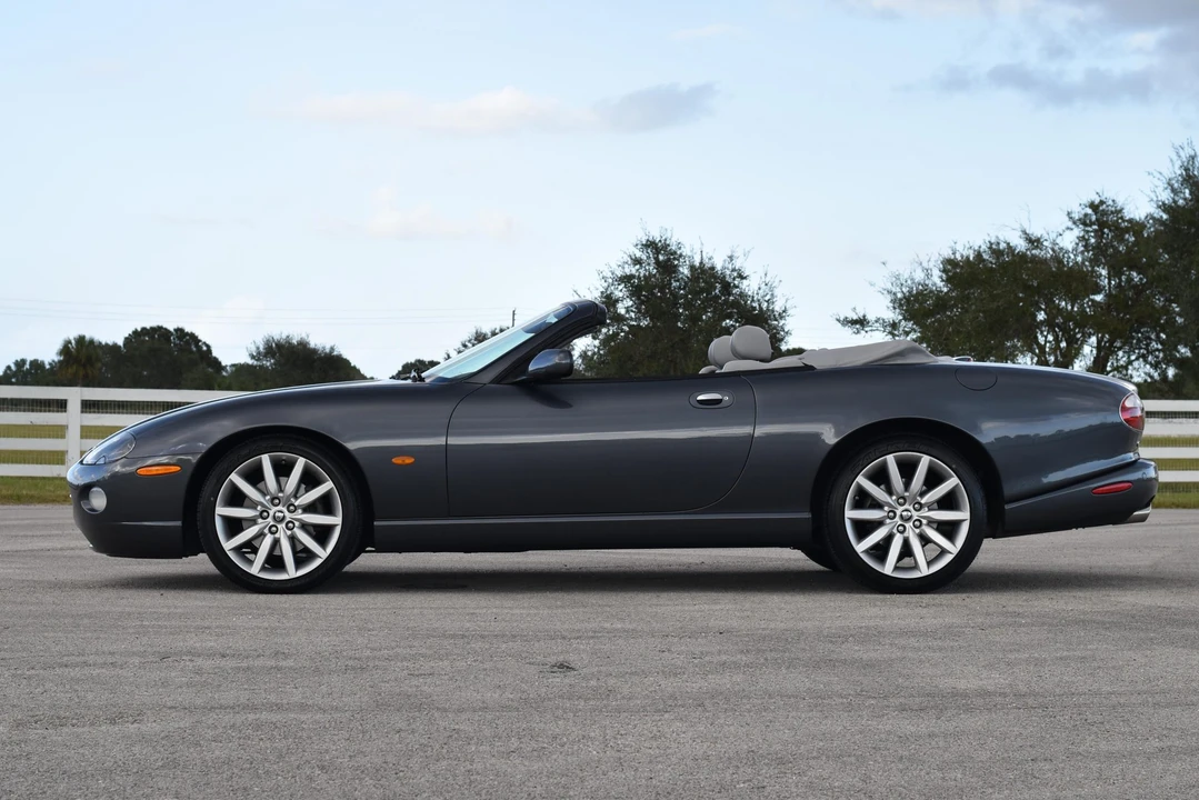 2005 Jaguar X100 XK8 - Image 16 of 31