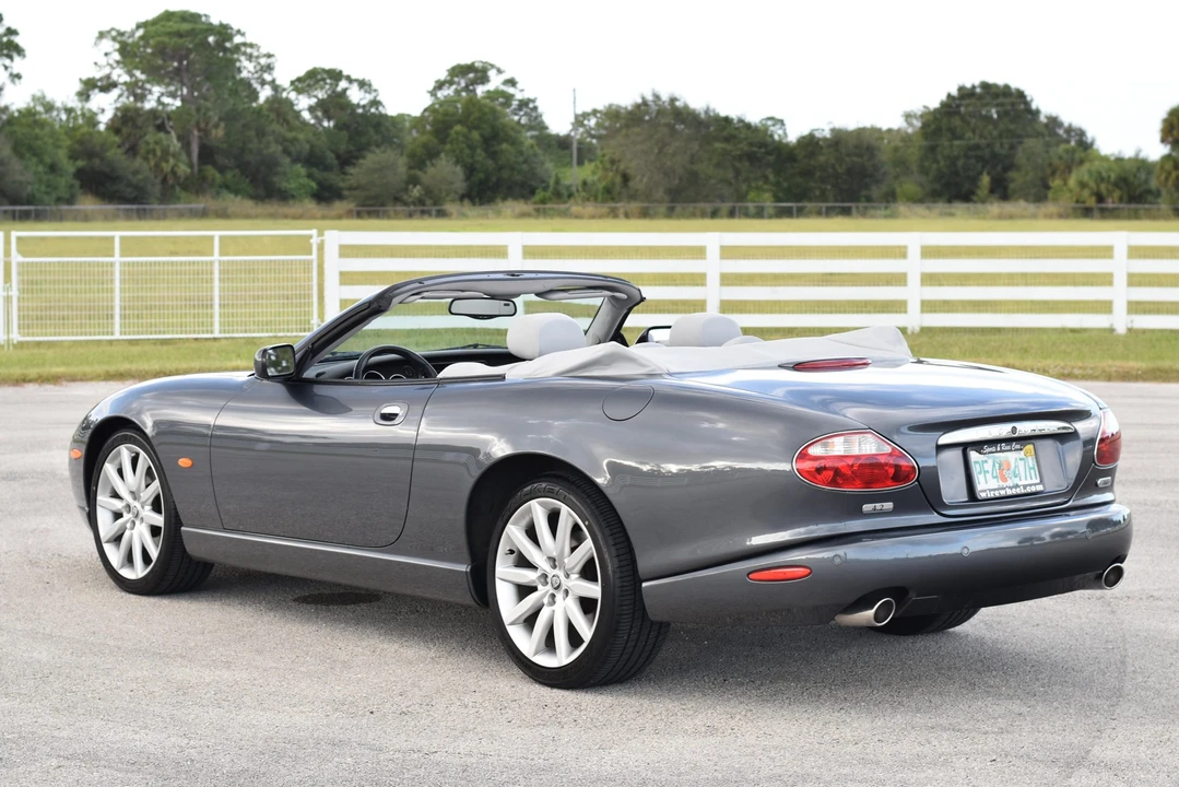 2005 Jaguar X100 XK8 - Image 13 of 31