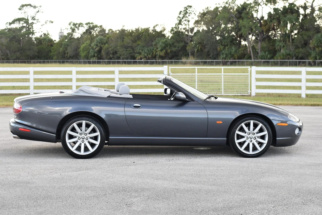 2005 Jaguar X100 XK8 - Image 7 of 31