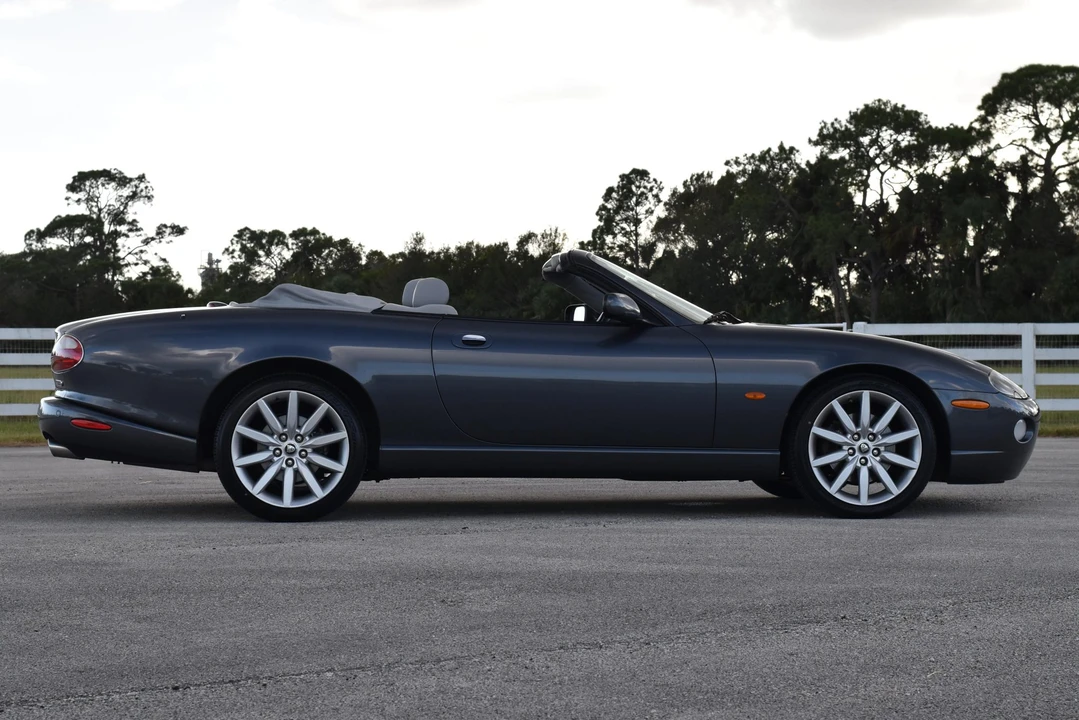 2005 Jaguar X100 XK8 - Image 8 of 31