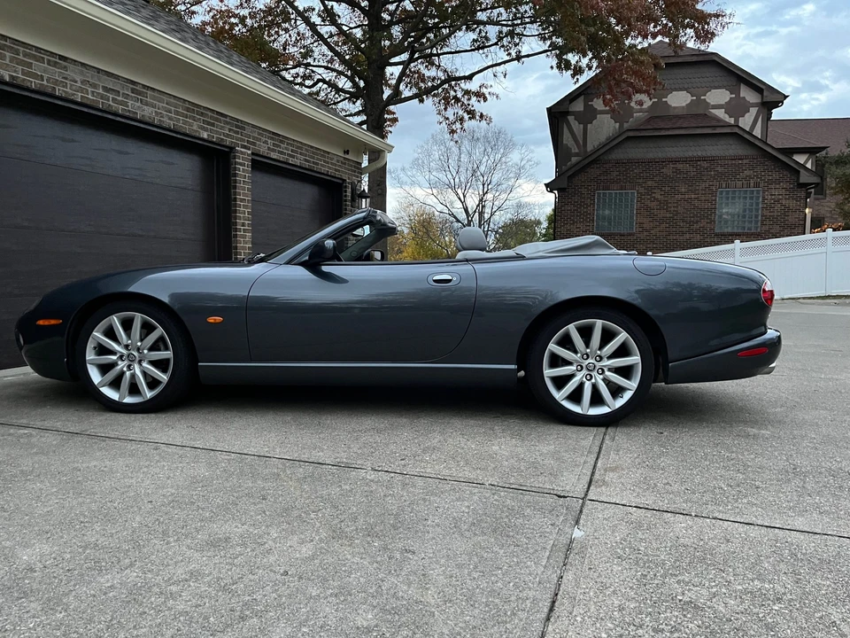 2005 Jaguar X100 XK8 - Image 9 of 31