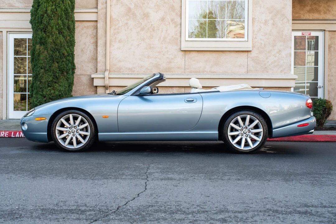2005 Jaguar X100 XK8 - Image 2 of 31