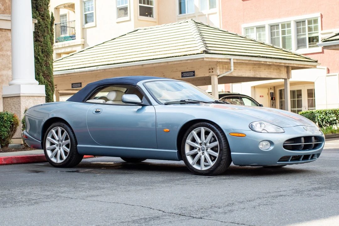 2005 Jaguar X100 XK8 - Image 15 of 31