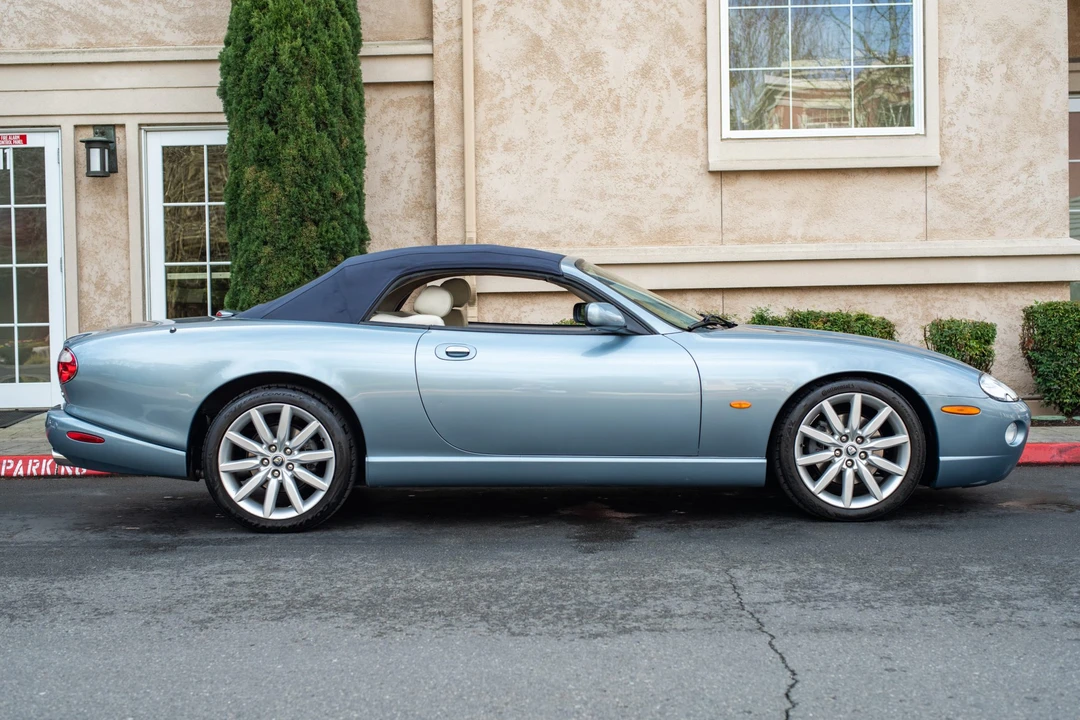 2005 Jaguar X100 XK8 - Image 14 of 31