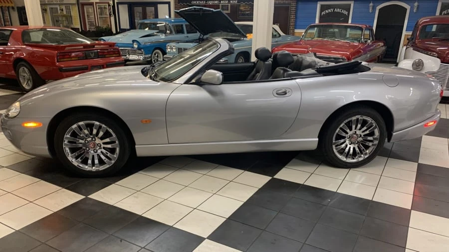 2005 Jaguar X100 XK8 - Image 19 of 31