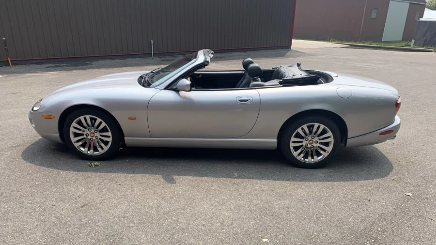 2005 Jaguar X100 XK8 - Image 11 of 31