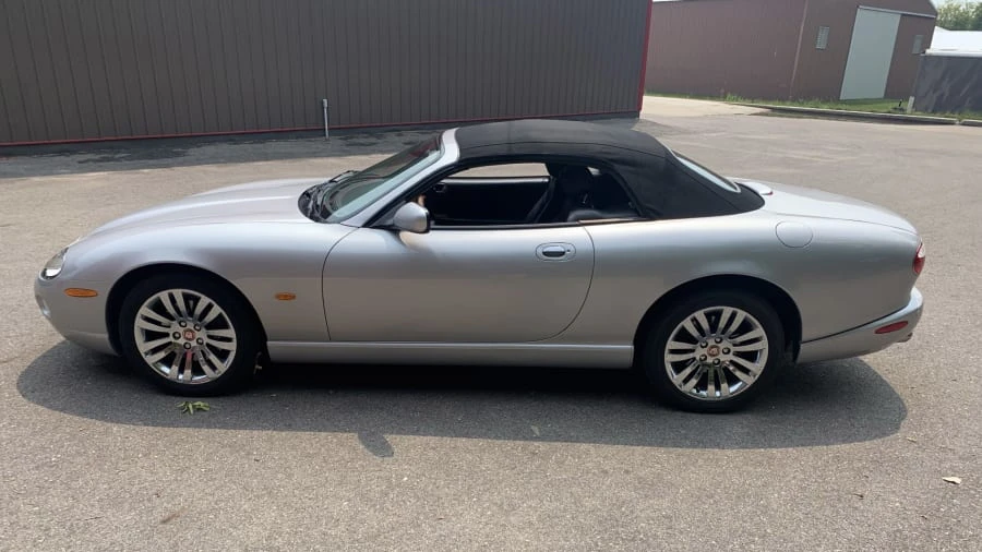 2005 Jaguar X100 XK8 - Image 16 of 31