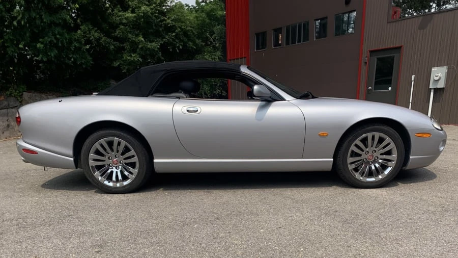 2005 Jaguar X100 XK8 - Image 13 of 31