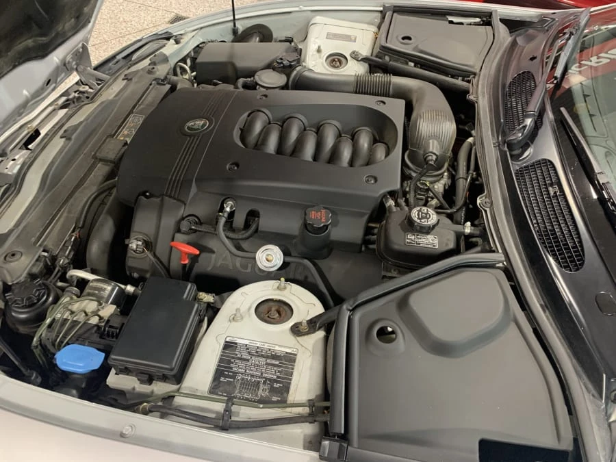 2005 Jaguar X100 XK8 - Image 30 of 31