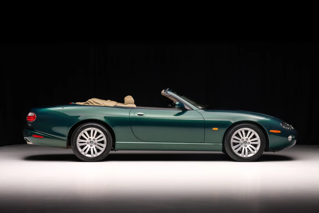 2005 Jaguar X100 XK8 - Image 13 of 31