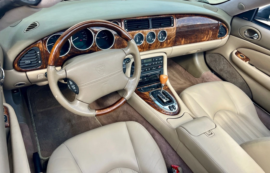 2005 Jaguar X100 XK8 - Image 26 of 31