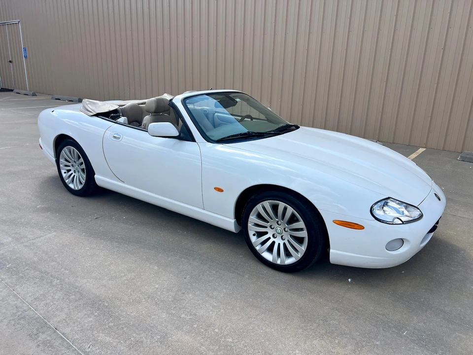 2005 Jaguar X100 XK8 - Image 2 of 31