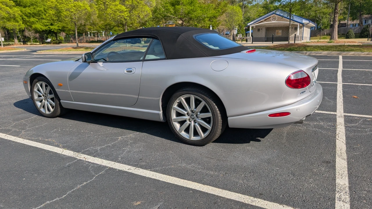 2005 Jaguar X100 XK8 - Image 15 of 31