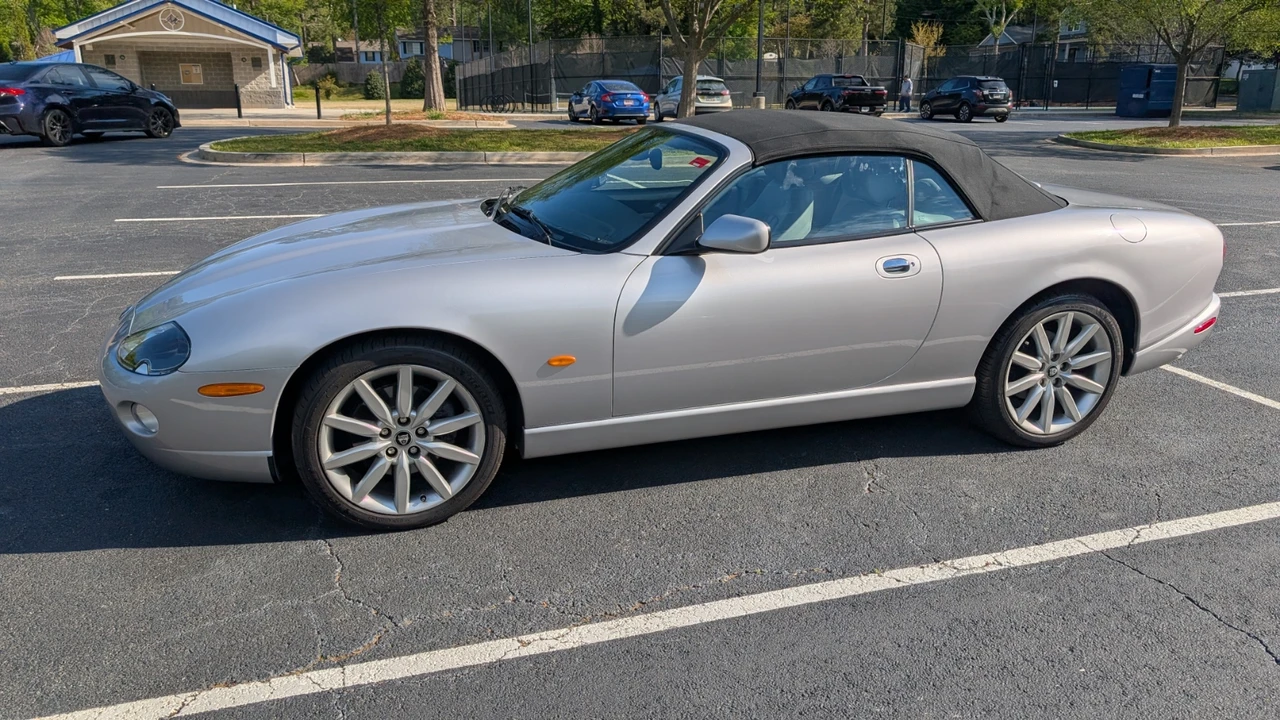 2005 Jaguar X100 XK8 - Image 10 of 31