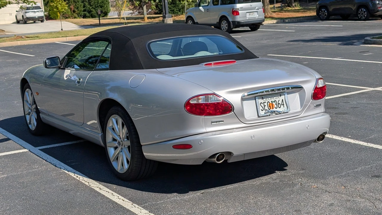 2005 Jaguar X100 XK8 - Image 16 of 31