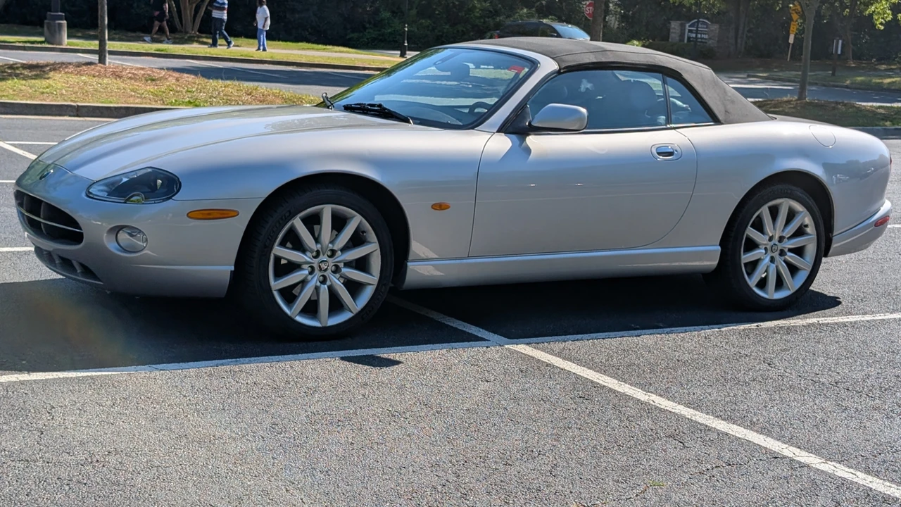 2005 Jaguar X100 XK8 - Image 9 of 31