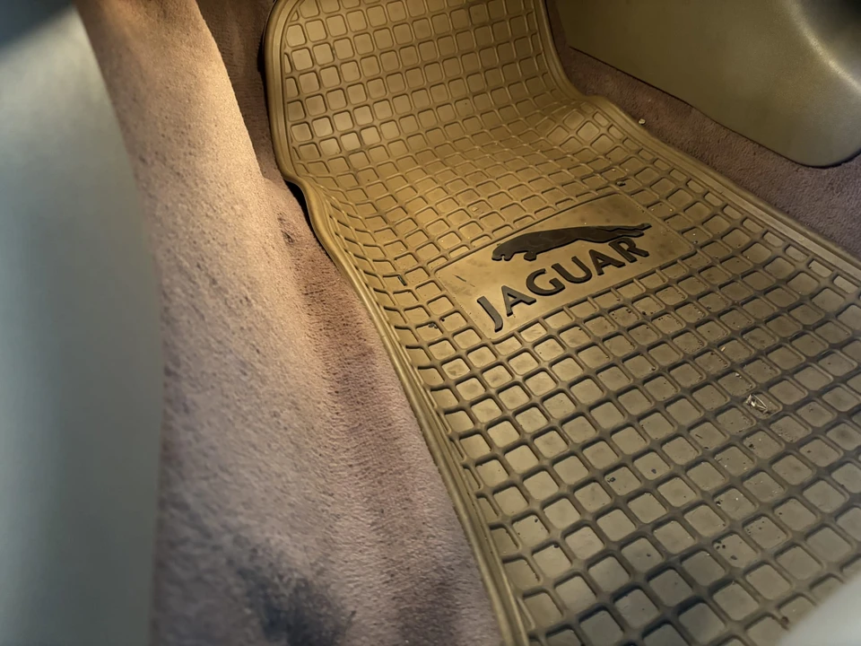 2005 Jaguar X100 XK8 - Image 31 of 31