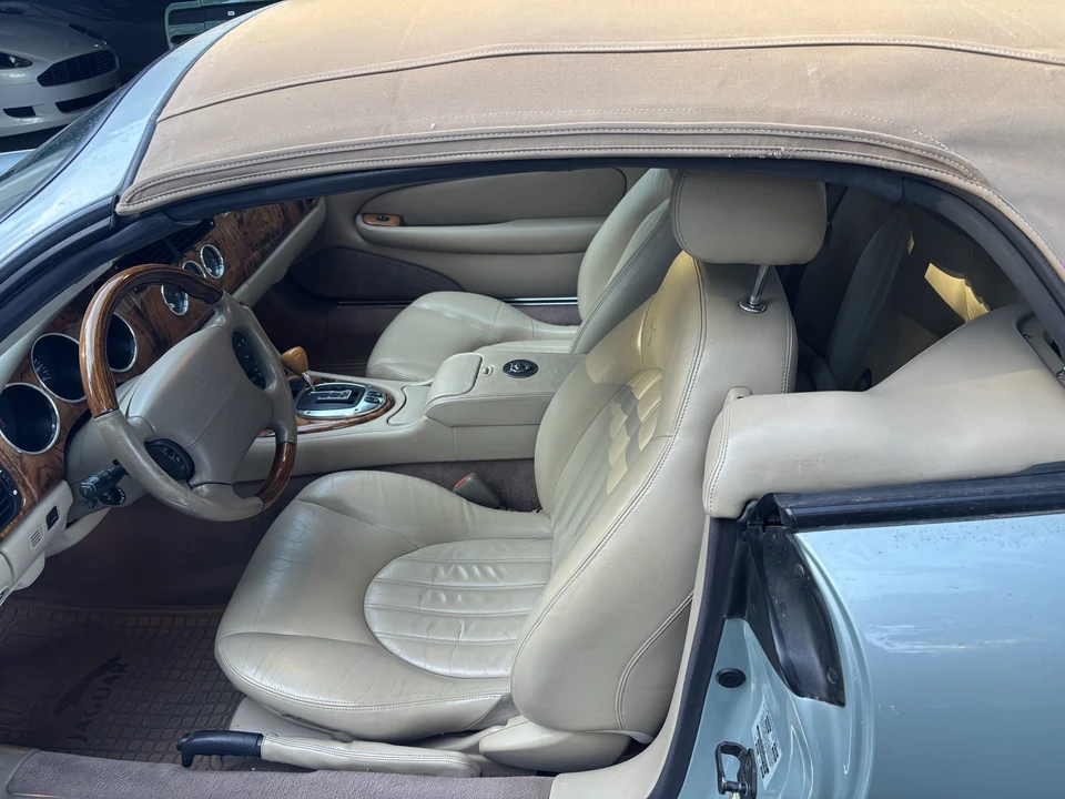 2005 Jaguar X100 XK8 - Image 16 of 31