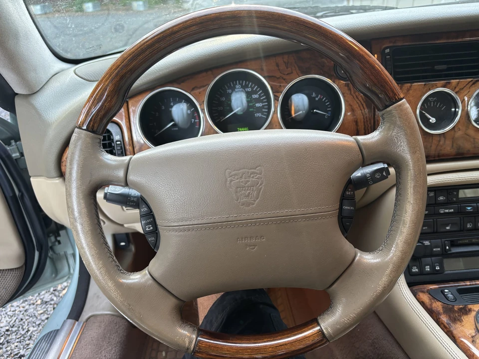 2005 Jaguar X100 XK8 - Image 22 of 31