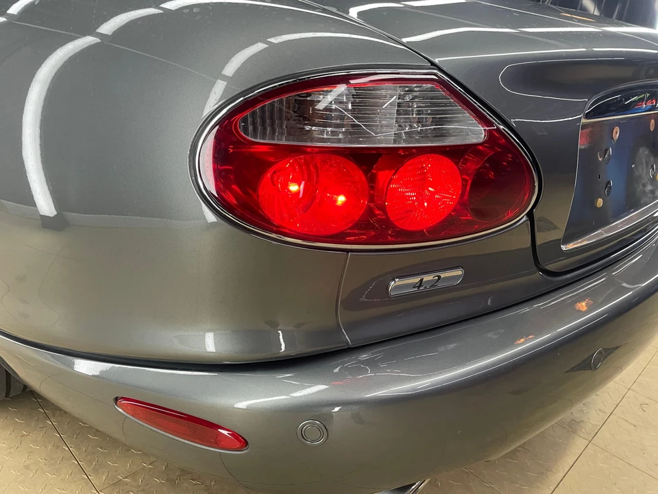 2005 Jaguar X100 XK8 - Image 18 of 31