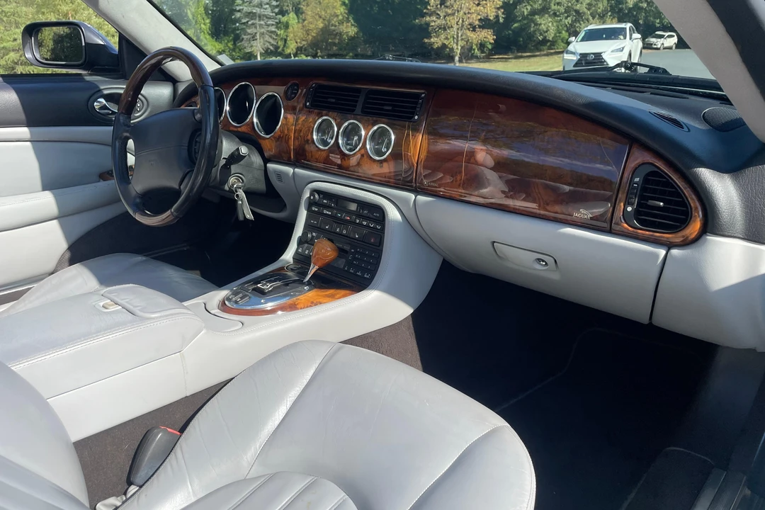 2005 Jaguar X100 XK8 - Image 30 of 31