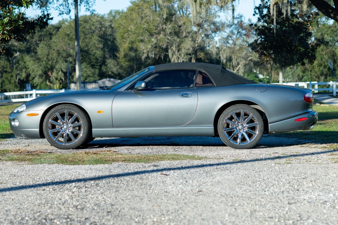 2005 Jaguar X100 XK8 - Image 13 of 31