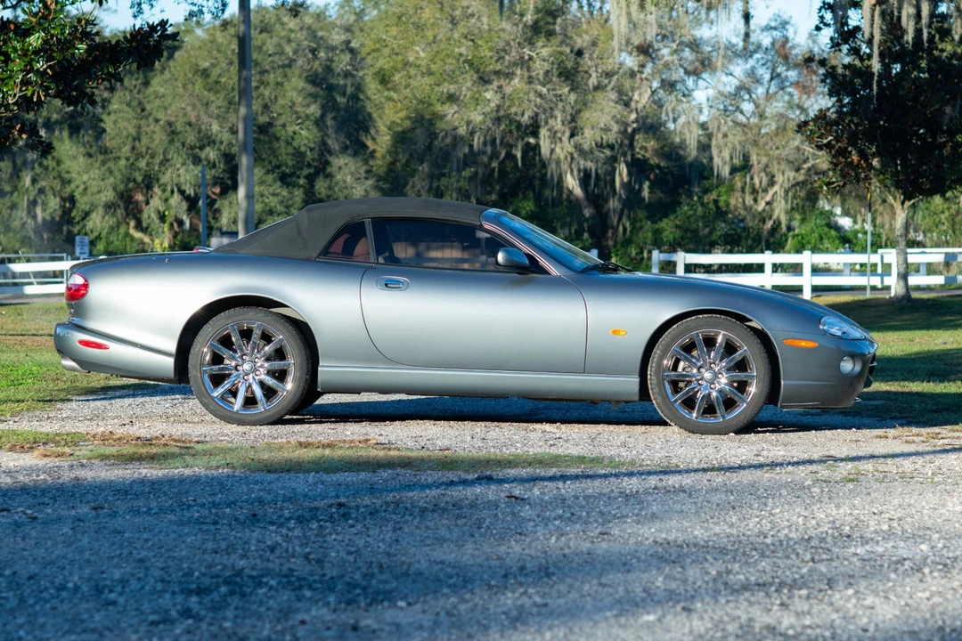 2005 Jaguar X100 XK8 - Image 17 of 31