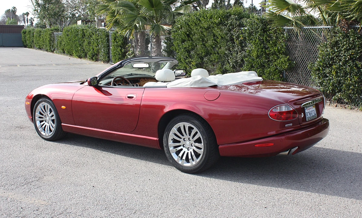 2005 Jaguar X100 XK8 - Image 16 of 31