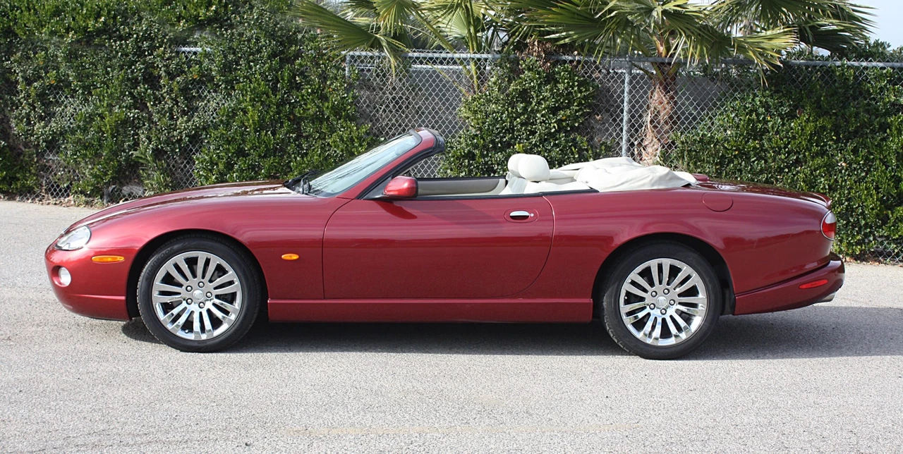 2005 Jaguar X100 XK8 - Image 14 of 31