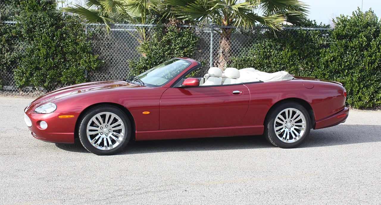 2005 Jaguar X100 XK8 - Image 13 of 31