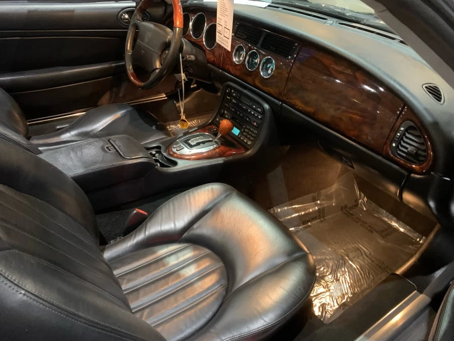 2005 Jaguar X100 XK8 - Image 5 of 7