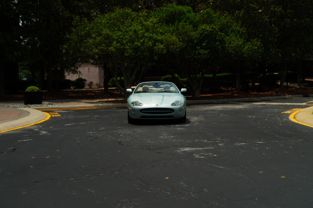 2005 Jaguar X100 XK8 - Image 14 of 31